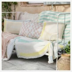 Habitat Plaid En Gaze De Coton – 130 X 170 Cm – Motif Maison - Design By Floriane Jacques -meubles boutique manta em gaze de algodao 130 x 170 cm motivo casa design by floriane jacques 13397895