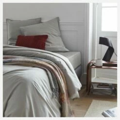 Habitat Taie D'oreiller En Coton - 65 X 65 Cm - Beige Et Vert Clair -meubles boutique skye taie doreiller kaki 65x65 2558549